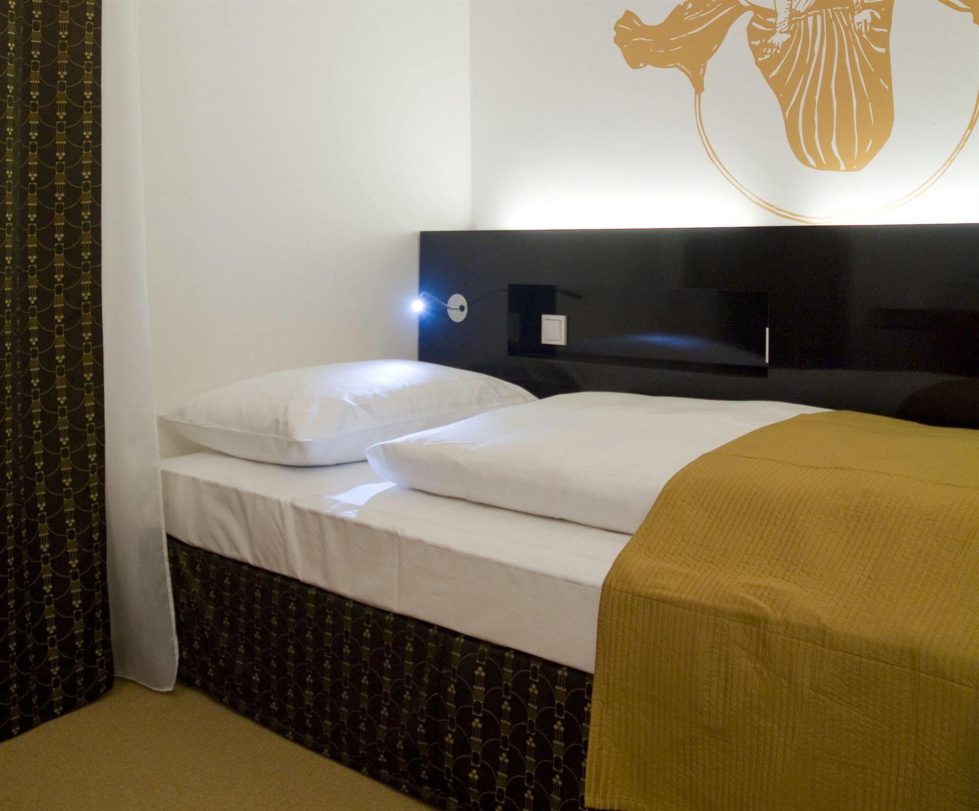 Alma Boutique-Hotel Vienna Exterior photo